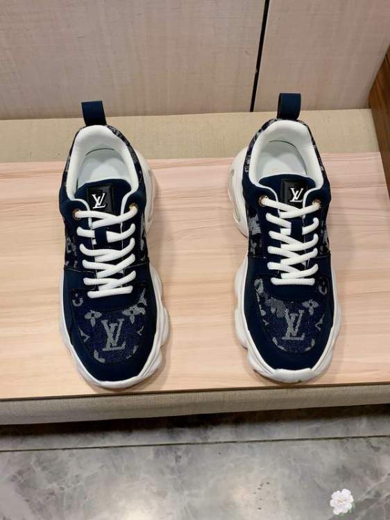 Picture of Louis Vuitton Shoes _SKULVsz38-45WM091712653